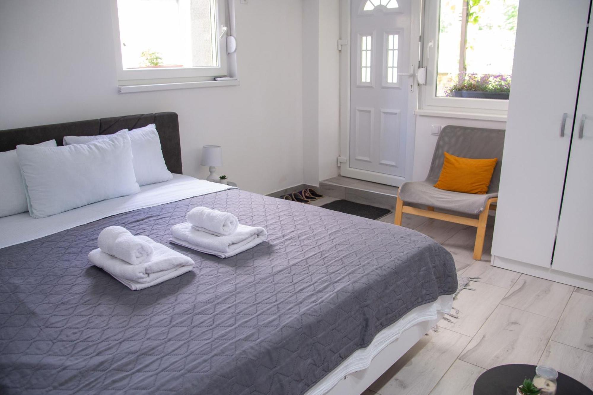 Apartmani Maslacak ヴルドニーク エクステリア 写真