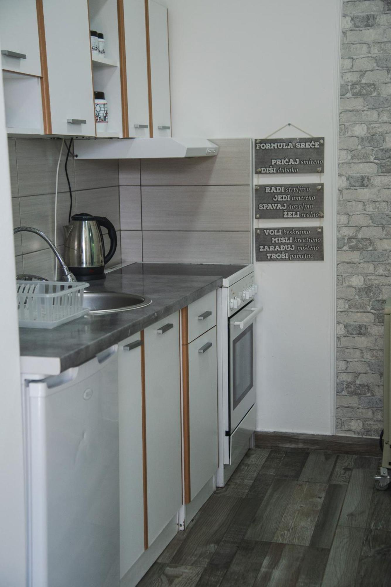 Apartmani Maslacak ヴルドニーク エクステリア 写真