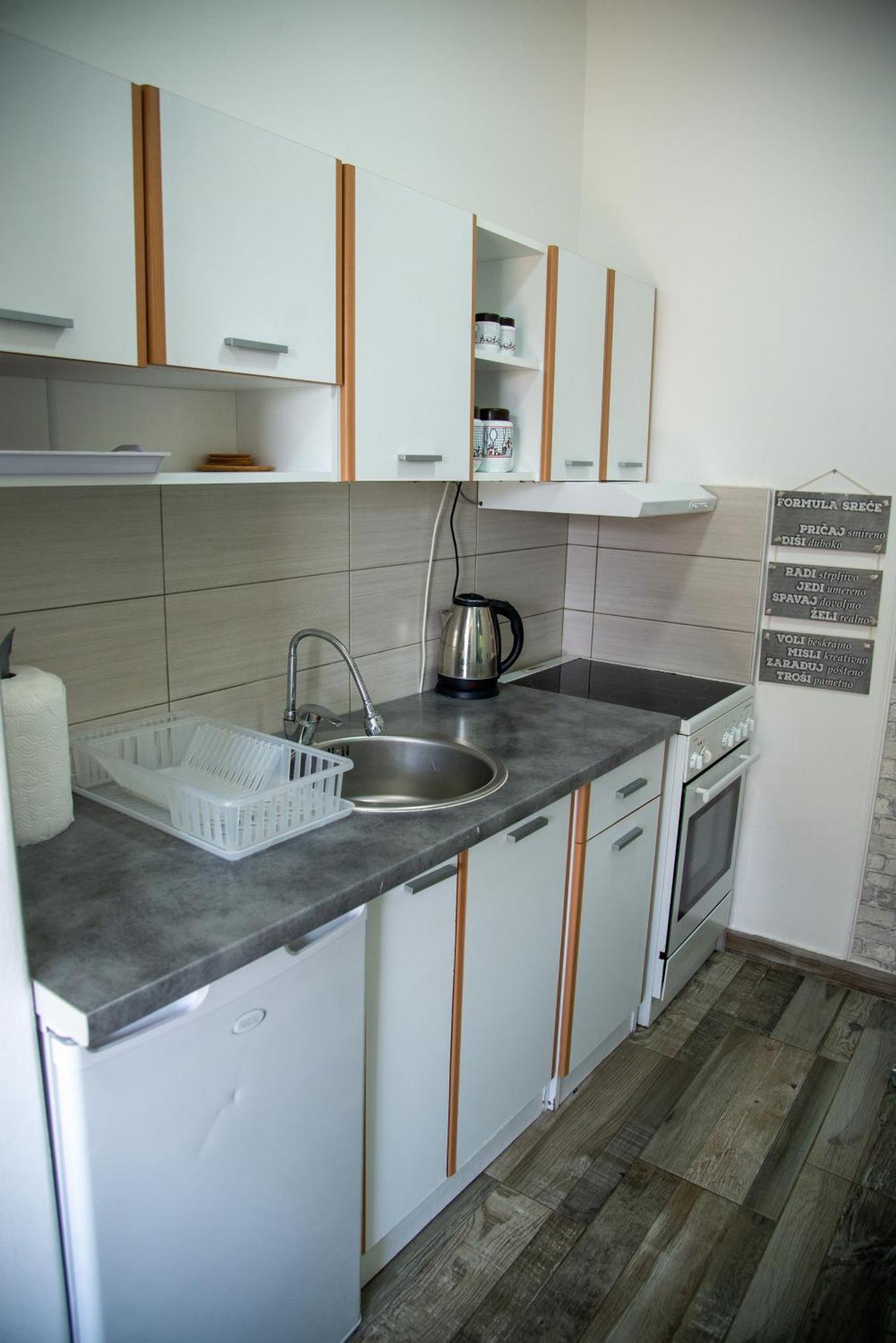 Apartmani Maslacak ヴルドニーク エクステリア 写真