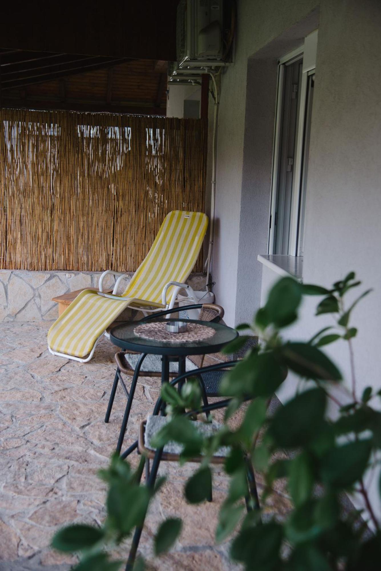 Apartmani Maslacak ヴルドニーク エクステリア 写真